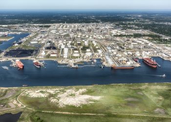 port-houston-issues-$430-million-to-dredge-shipping-channel