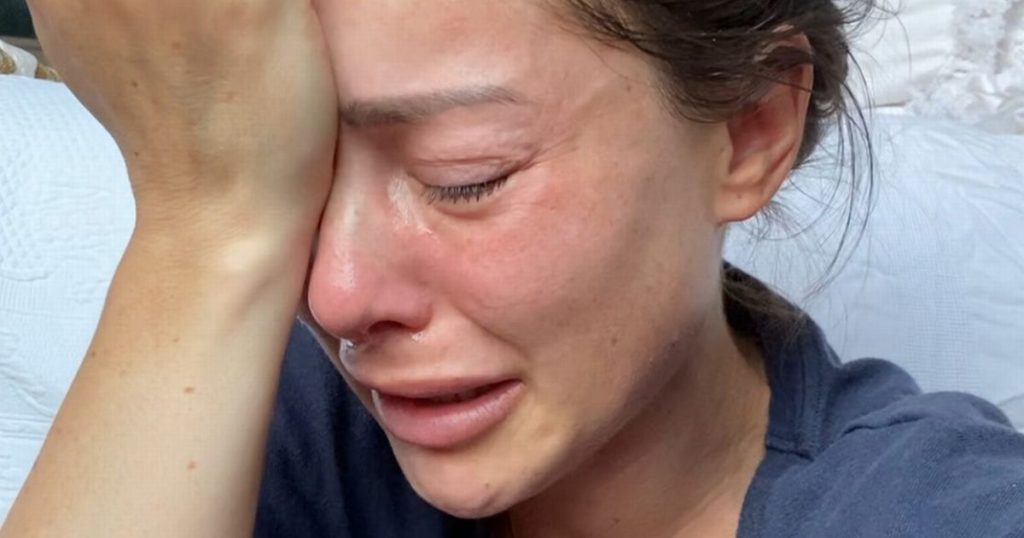 brave-louise-thompson-sobs-in-distressing-instagram-post-amid-'catastrophic-breakdown'