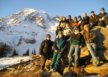 no-cost-outdoor-adventure-programs-for-bipoc-&-queer-youth-(all-are-welcome)