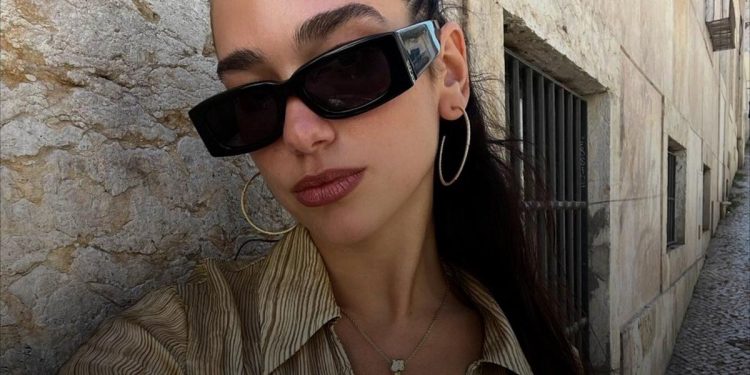 dua-lipa-sued-for-posting-paparazzi-photo-on-instagram-|-music-|-starexponent.com