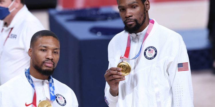 is-damian-lillard's-instagram-post-a-not-so-subtle-hint-at-kyrie-irving-trade-rumors?