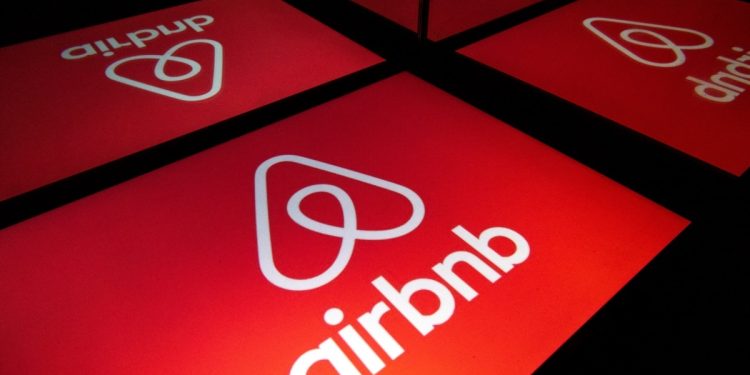 moscow-court-fines-airbnb,-twitch,-ups,-pinterest-for-refusing-to-localize-user-data