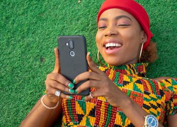 snapchat's-new-program-will-pay-black-content-creators-–-the-root