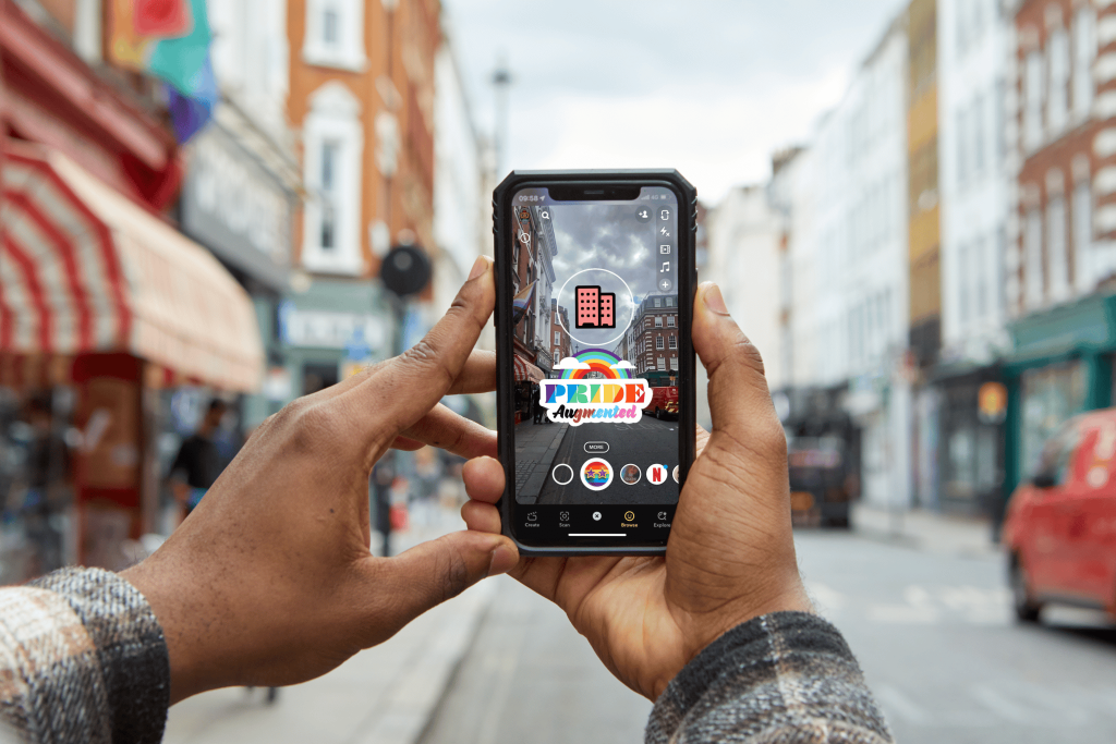 london-transformed-into-augmented-reality-queer-art-exhibition-–-pinknews