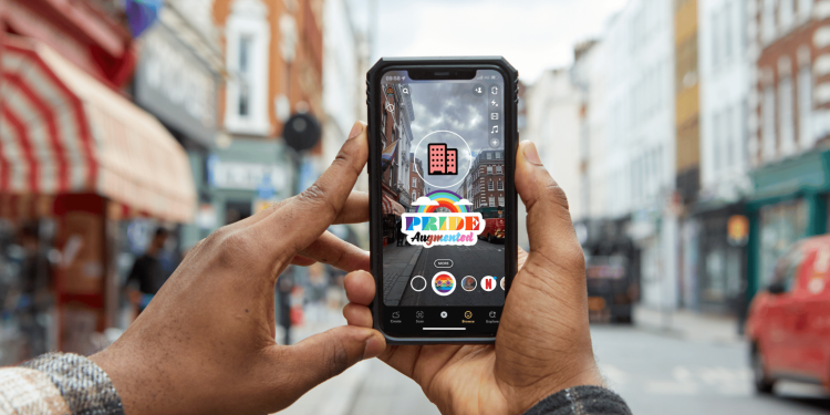 london-transformed-into-augmented-reality-queer-art-exhibition-–-pinknews