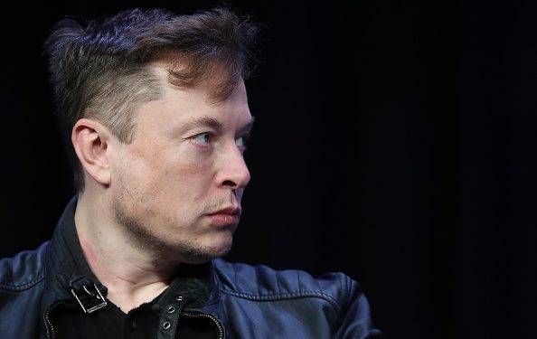 tesla-allegedly-breaks-elon-musk's-order-as-newly-hired-employees-appear-on-linkedin