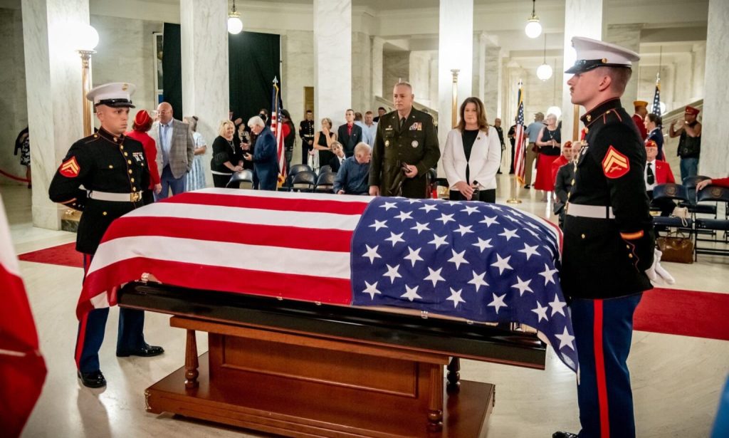 photo-gallery:-west-virginians-remember-a-hero-–-wv-metronews