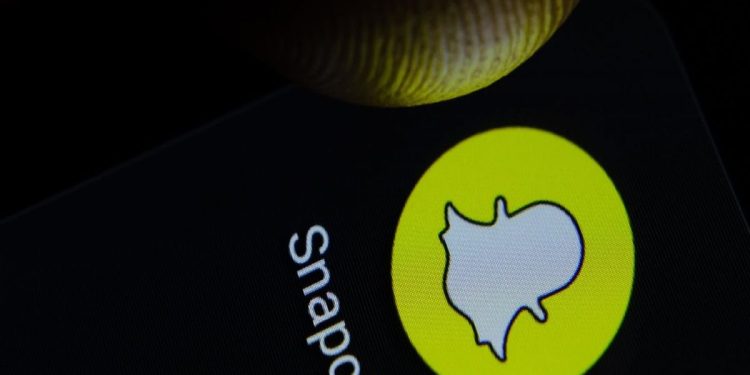 explicit-images-of-young-girls-circulating-on-snapchat-–-newstalk