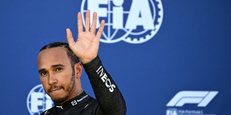 lewis-hamilton-'disgusted'-after-f1-fans-subjected-to-sexist,-racist-and-homophobic-abuse