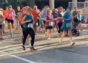2022-runners-on-parade-5k-|-|-journalgazette.net