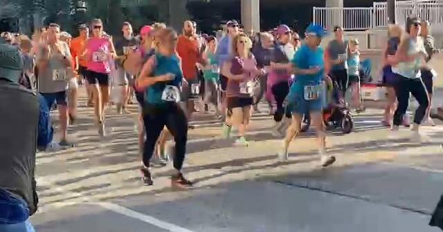 2022-runners-on-parade-5k-|-|-journalgazette.net