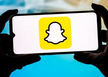 snapchat-login-down-as-tens-of-thousands-of-users-say-app-'won't-log-me-in'-–-the-sun