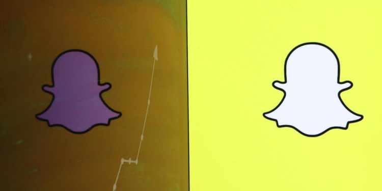 here's-how-you-can-send-anonymous-questions-on-snapchat