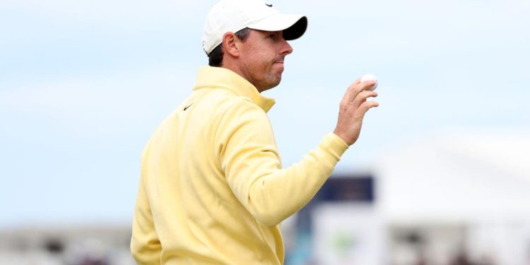cameron-young-sets-clubhouse-target-as-rory-mcilroy-starts-well-at-st-andrews