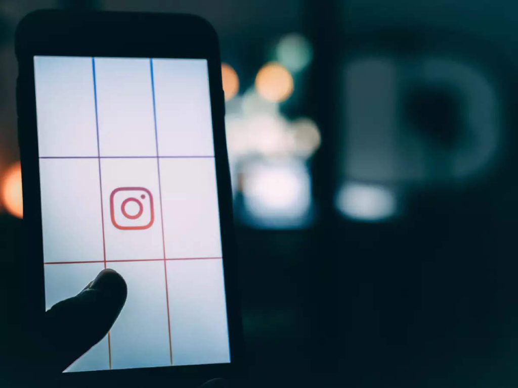 instagram-introduces-paywall-for-creators-to-monetize-content-through-subscriptions