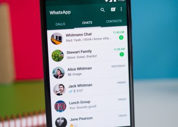 whatsapp-working-on-enriching-its-status-updates-feature-with-a-voice-note-option