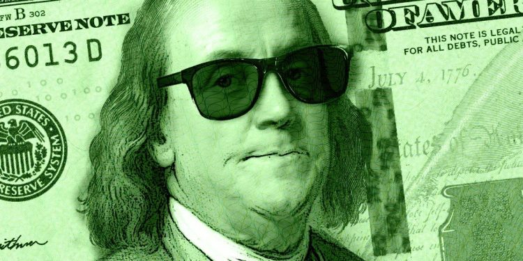 a-strong-dollar-could-undermine-these-3-stocks-with-massive-overseas-revenue