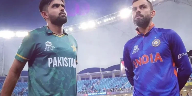 india-great-sends-special-message-to-kohli,-babar-over-twitter-exchange-|-cricket