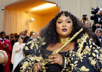 lizzo's-new-album-special-is-your-go-to-source-for-empowering-ig-captions-–-elite-daily