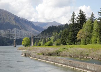 bring-your-appetite-and-taste-for-adventure-to-oregon's-hood-river-|-seattle-refined