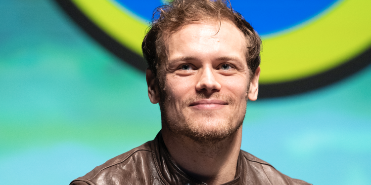 'outlander'-fans-are-absolutely-pumped-over-sam-heughan's-news-on-instagram