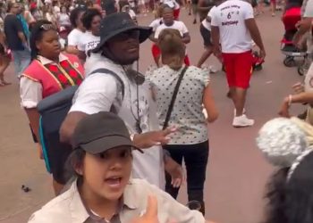 update:-guest-involved-in-magic-kingdom-brawl-reveals-story-&-more-footage