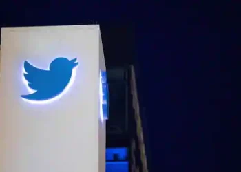 twitter-logs-$270m-quarterly-loss,-amid-'uncertainty'-over-musk's-acquisition-bid-|-mint