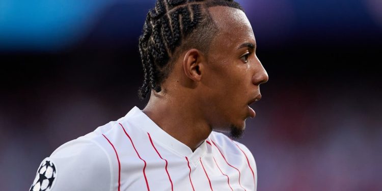 chelsea-target-jules-kounde-posts-cryptic-instagram-story-as-'barcelona-hijack-transfer'