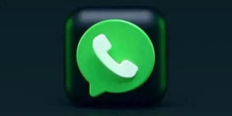 whatsapp's-'kept-messages'-&-'past-participants'-feature-spotted-in-development:-report