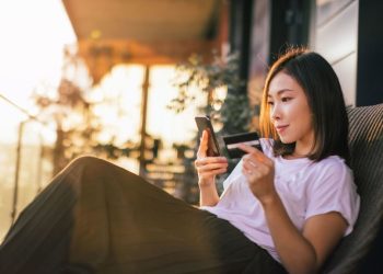 frictionless-shopping-is-here.-youtube-and-instagram-join-tiktok-with-new-social-…