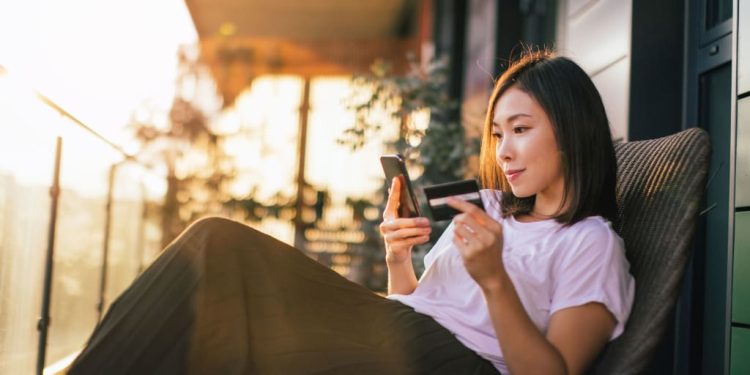 frictionless-shopping-is-here.-youtube-and-instagram-join-tiktok-with-new-social-…
