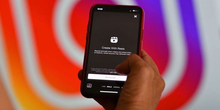 instagram-kills-full-screen-feed-after-kardashians-backlash-–-business-insider