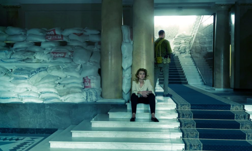 twitter-storm-erupts-over-ukrainian-president's-vogue-photoshoot-with-annie-leibovitz