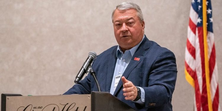 alabama-commerce-secretary,-governor-note-challenges,-opportunities-ahead-for-state-economy