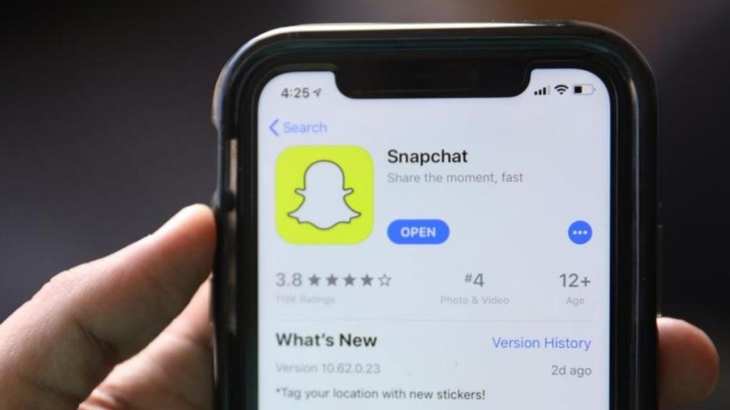 you-can-now-use-snapchat-on-your-computer-–-here's-how-you-can-access-it-|-7news