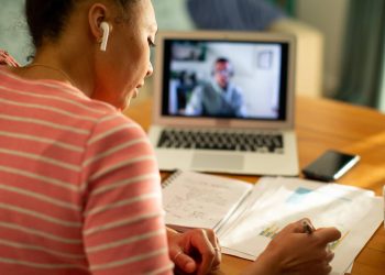 linkedin's-20-most-popular-courses-in-2022-are-all-free-to-take-right-now-–-cnbc