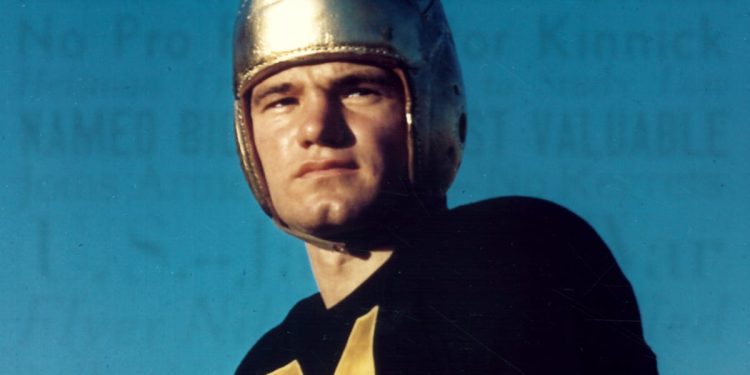 nile-kinnick,-famed-iowa-football-player-who-died-in-wwii,-to-be-honored-with-new-documentary