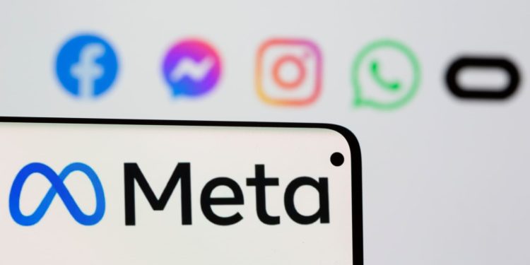 why-mark-zuckerberg's-other-big-bet,-outside-the-metaverse,-is-whatsapp-for-business