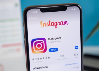instagram-plans-to-test-tall-photos-once-again,-but-this-time-without-a-tiktok-like-redesign-(yet?)