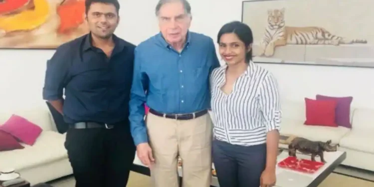 ratan-tata's-meeting-with-pune-start-up-founders-goes-viral-on-linkedin,-netizens-feel-inspired