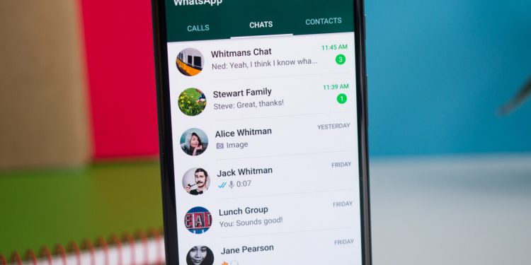 whatsapp-working-on-another-feature-for-status-updates:-quick-insta-like-emoji-reactions