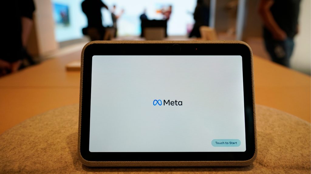 facebook-seeks-to-change-course-as-meta's-revenue-falls-–-the-hill