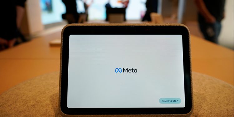 facebook-seeks-to-change-course-as-meta's-revenue-falls-–-the-hill