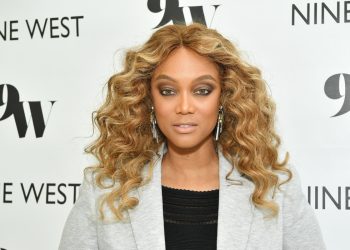 twitter-slams-tyra-banks-after-old-'america's-next-top-model'-clips-resurface-–-parade