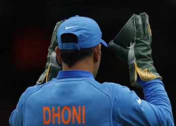 'i'm-blessed-to-be-a-bharatiya':-ms-dhoni-changes-his-instagram-dp-to-mark-75-years-of-…-–-news18