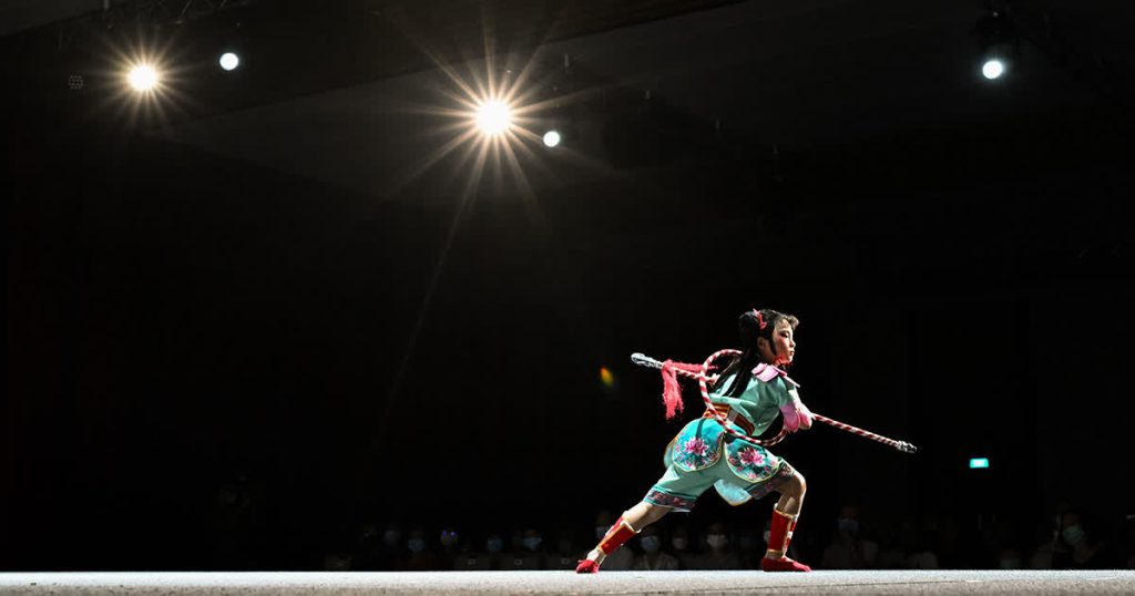 teochew-opera-only-for-the-old?-meet-the-children-keeping-the-art-form-alive