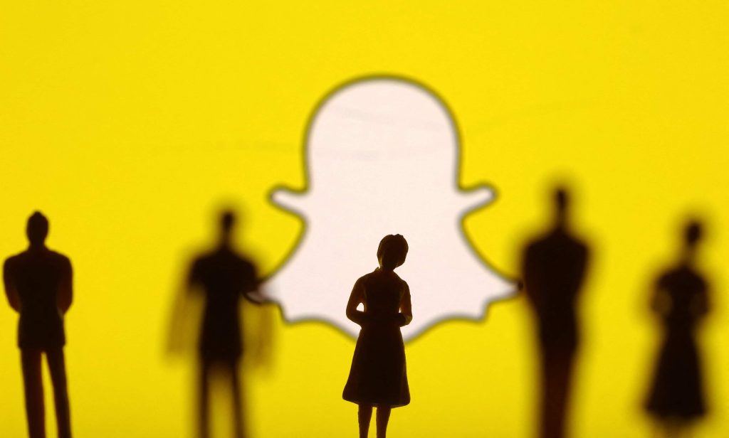 why-is-snapchat-losing-$10-billion?-–-inventiva