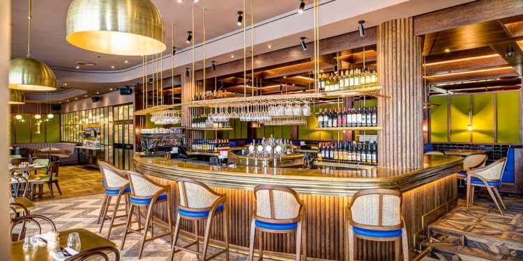 all-day-clubhouse-with-restaurant-and-bar-given-go-ahead-to-open-on-one-of-cardiff's-busiest-streets