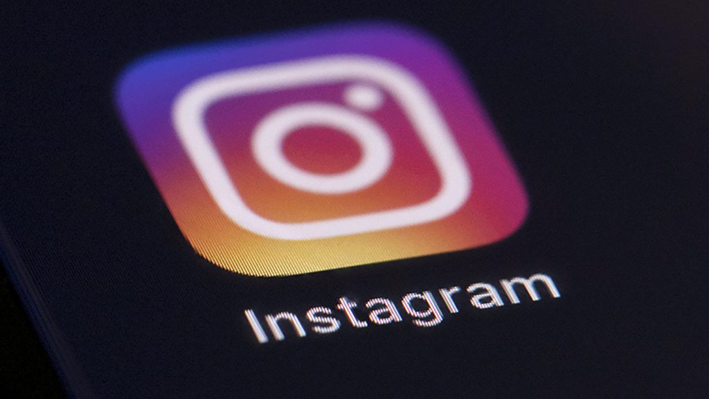 andrew-tate-gets-banned-from-facebook,-instagram,-tiktok-for-violating-their-policies-–-npr