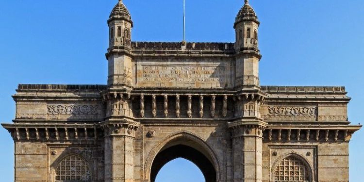 whatsapp-messages-from-pakistan-warns-26/11-like-terror-attack-in-mumbai
